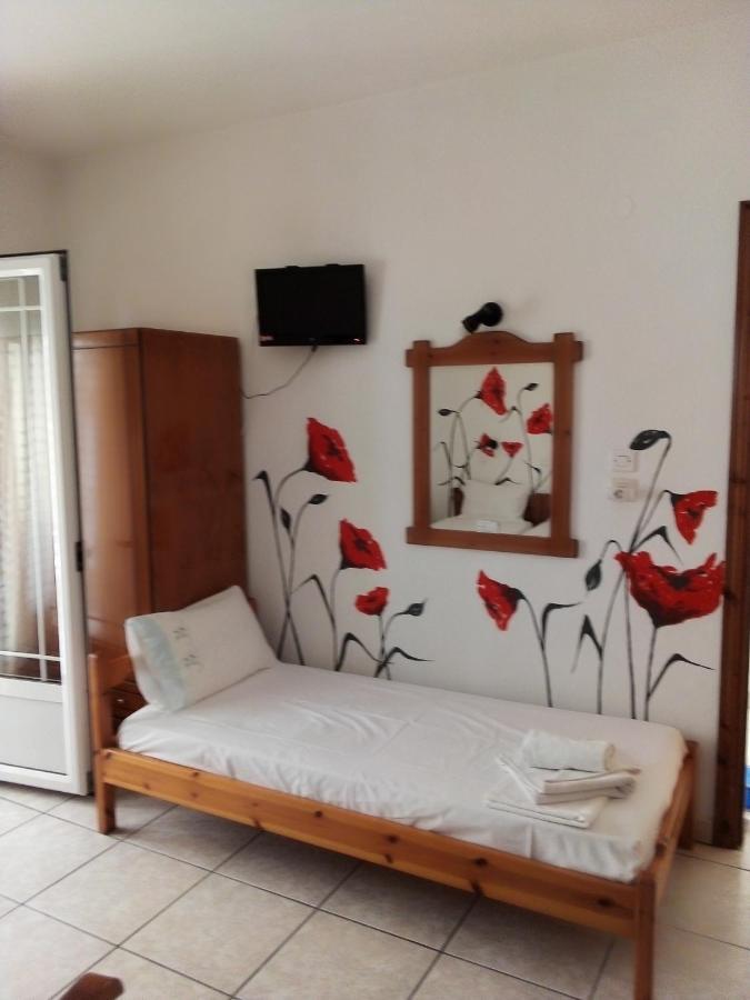 Alexandra Rooms สกาลา โปเตมิอัส ภายนอก รูปภาพ