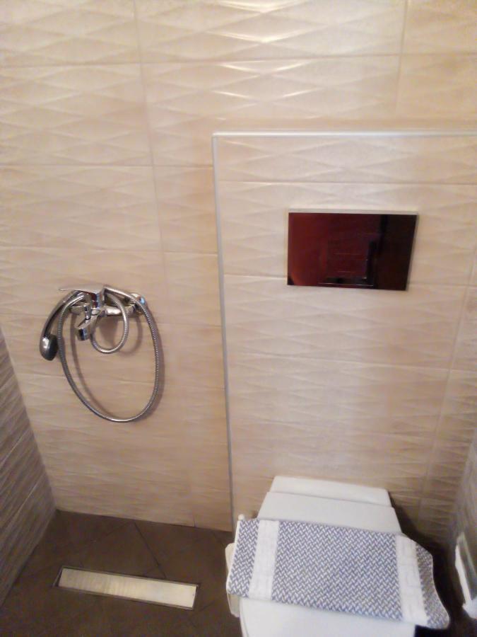 Alexandra Rooms สกาลา โปเตมิอัส ภายนอก รูปภาพ